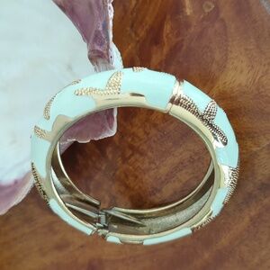 Vintage Tropical Starfish Bracelet Light Mint Green and Gold Hinged Closure